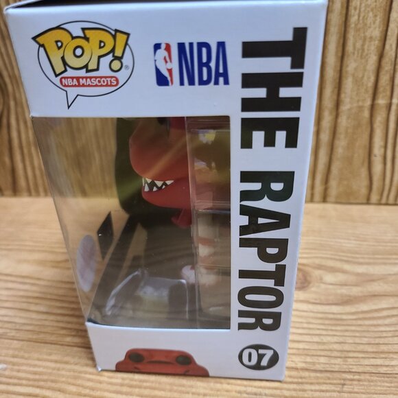 The Raptor NBA X Funko Pop Vinyl Figure #07 (NEW) - Picture 4 of 7